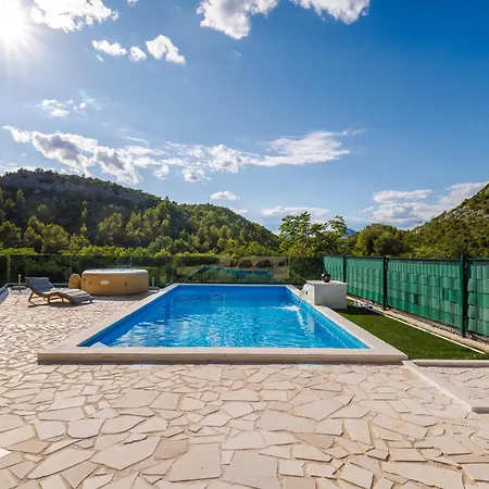 Villa Marina Mliniste
