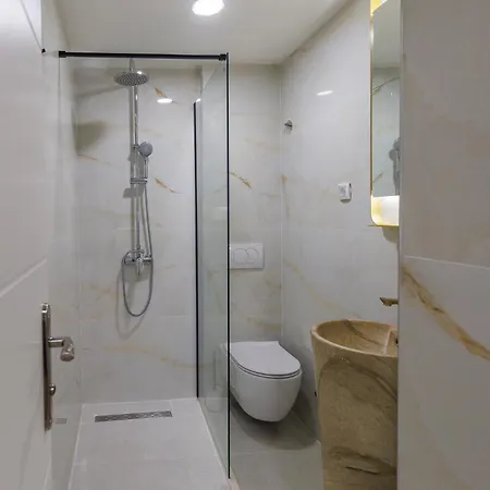 Marina Villa Mliniste